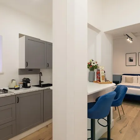 Palomba Boutique Daire Roma